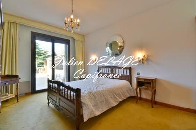 Appartement - 133 m² - 4 pièces