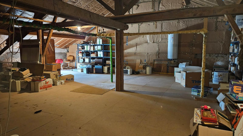 Maison - 400 m² - 13 pièces