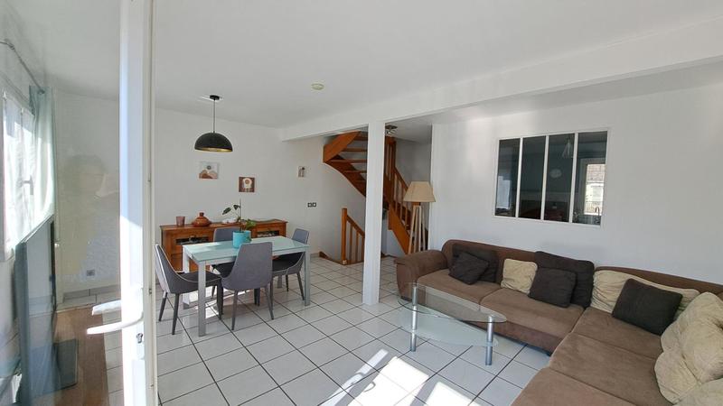 Maison - 110 m² - 5 pièces