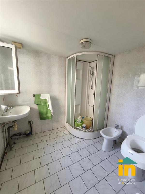 Maison de ville - 90 m² - 4 pièces