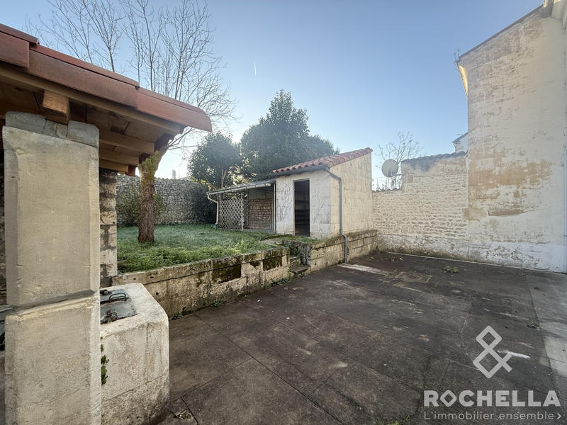 Maison ancienne - 100 m² - 3 pièces