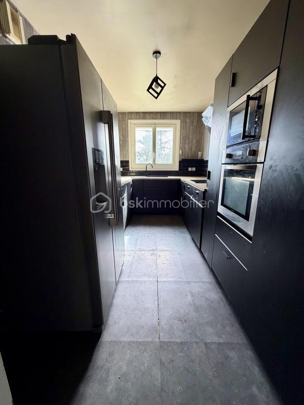 Appartement - 100 m² - 5 pièces