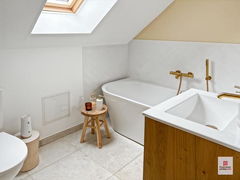 Maison - 160 m² - 6 pièces