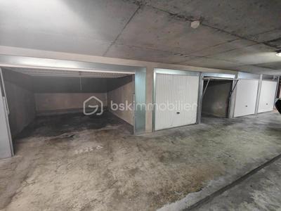 Garage - 12 m²