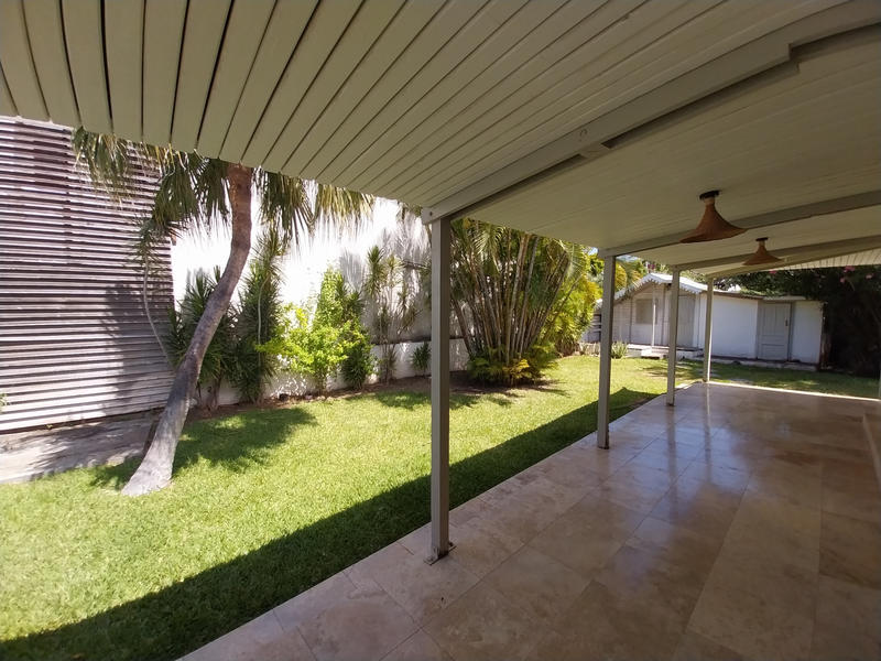 Villa - 185 m² - 6 pièces