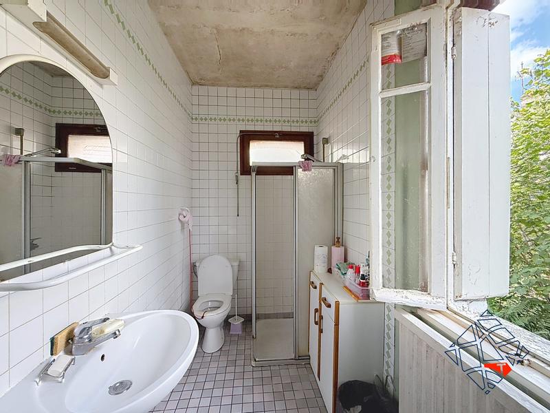 Maison - 58 m² - 5 pièces