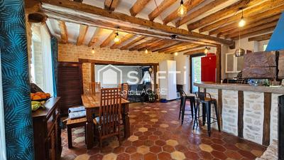 Maison - 185 m² - 7 pièces