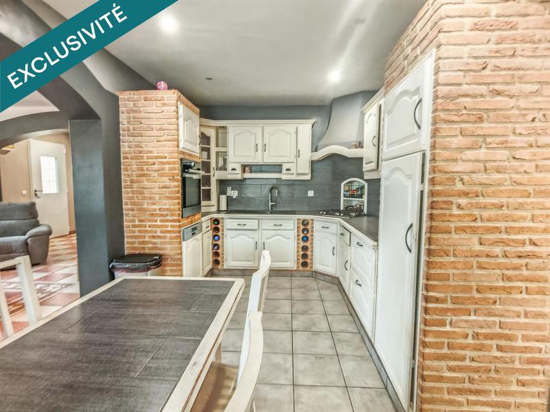 Maison - 192 m² - 5 pièces