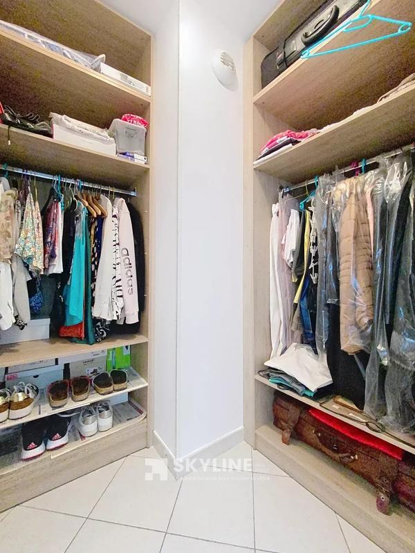 Appartement - 80 m² - 4 pièces