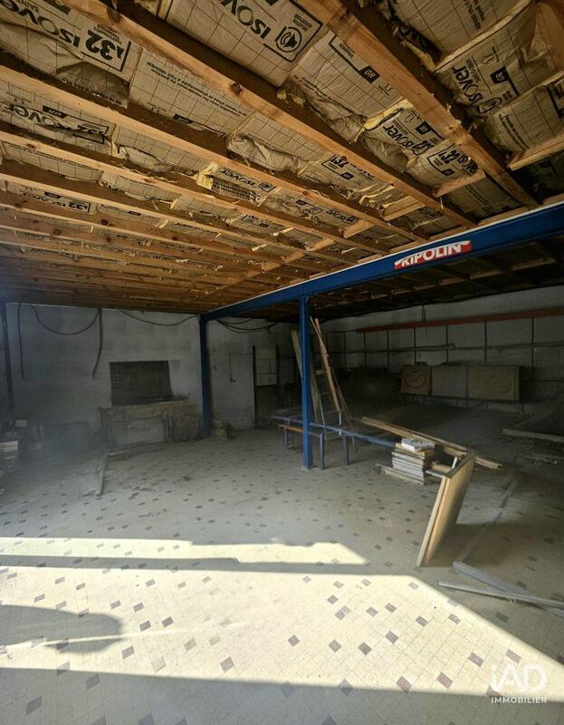 Local commercial - 227 m²