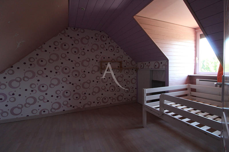 Maison - 98 m² - 5 pièces