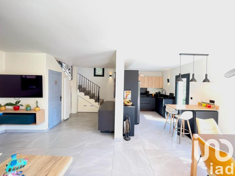 Maison - 130 m² - 5 pièces