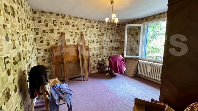 Maison - 120 m² - 9 pièces