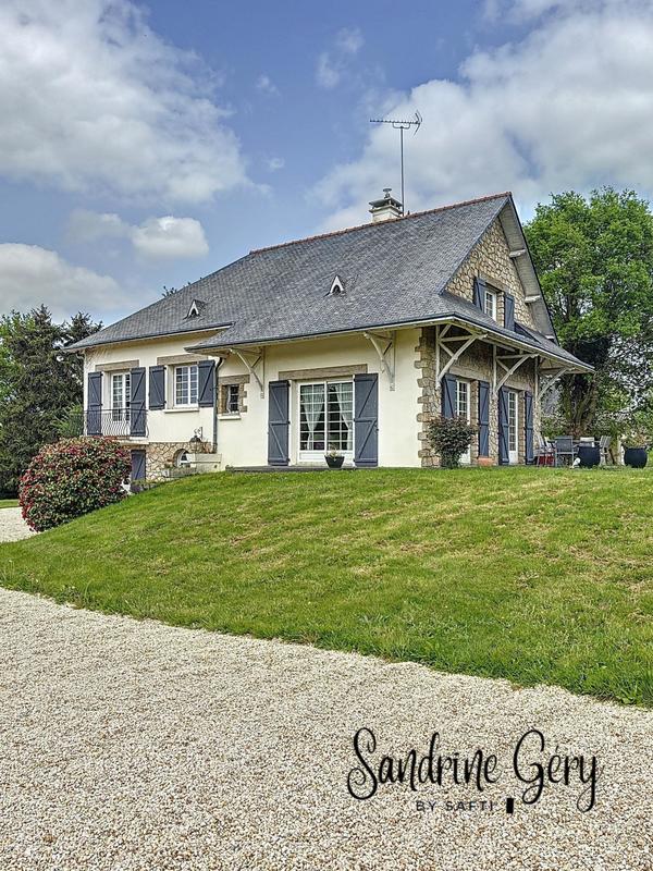 Maison - 160 m² - 7 pièces