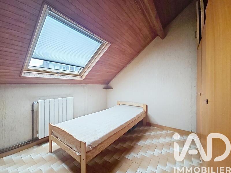 Maison - 161 m² - 7 pièces