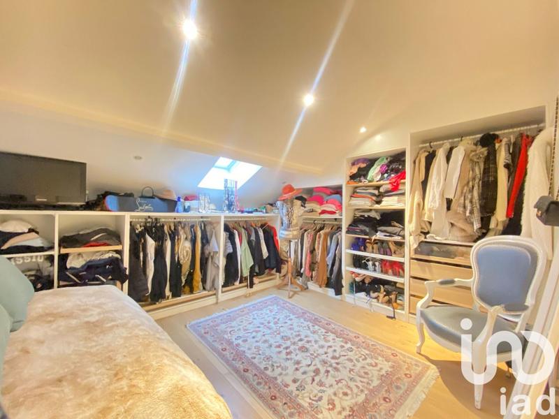 Maison - 143 m² - 6 pièces