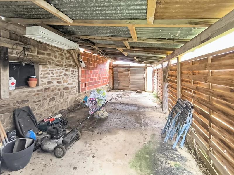 Propriété - 95 m² - 4 pièces