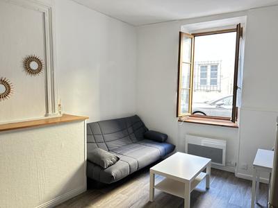 Studio - 20 m² - 1 pièce