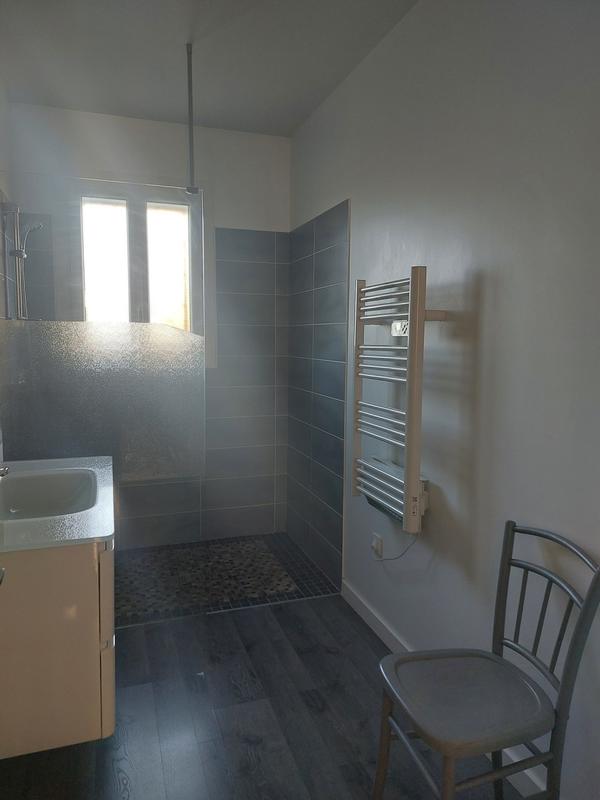 Maison traditionnelle - 191 m² - 10 pièces