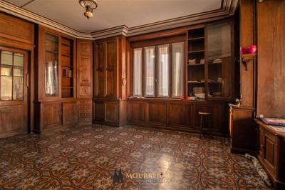 Maison de ville - 480 m² - 19 pièces