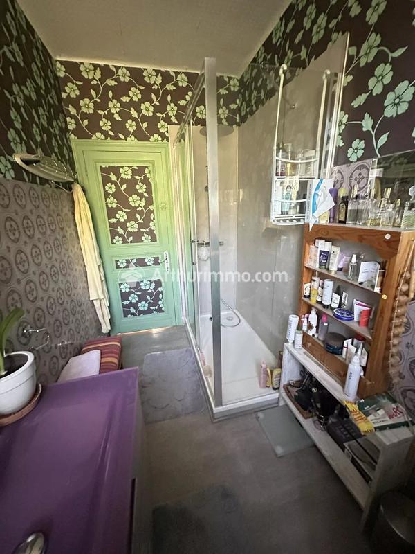 Maison - 121 m² - 7 pièces