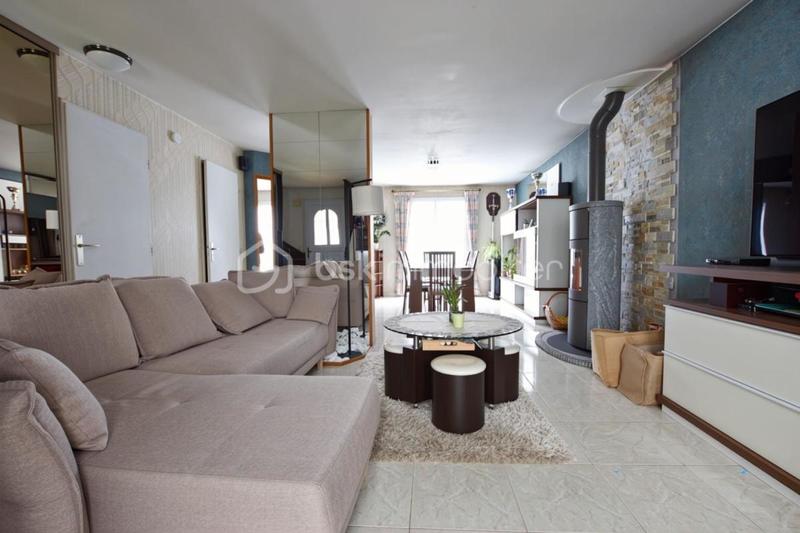 Maison - 108 m² - 4 pièces