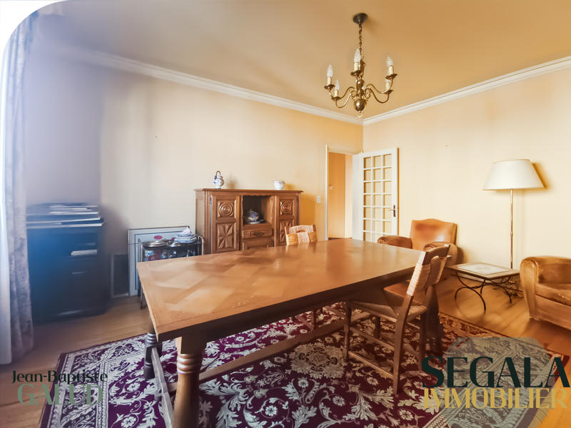 Maison - 136 m² - 6 pièces