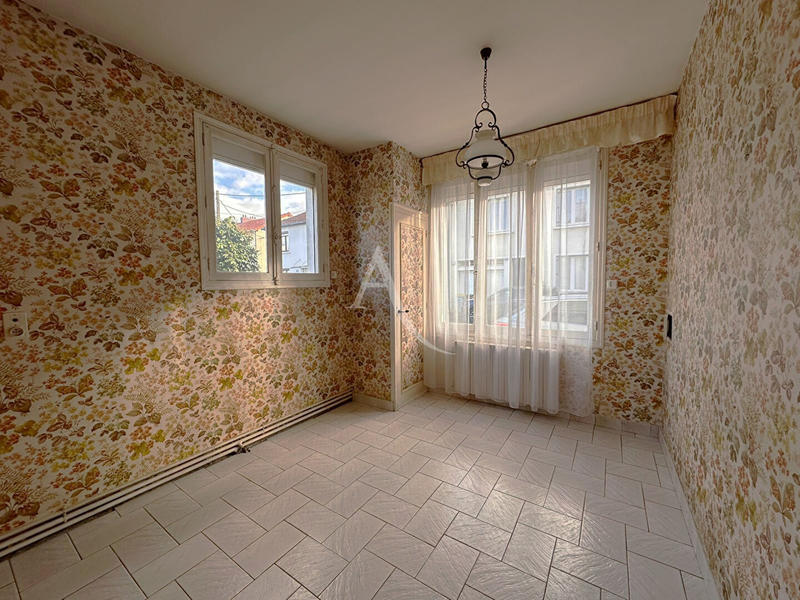 Maison - 107 m² - 5 pièces