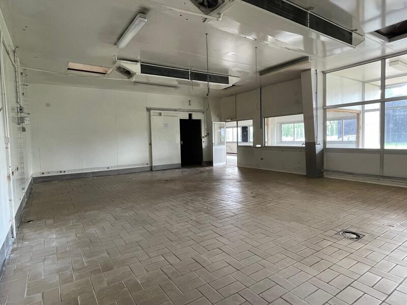 Local commercial - 700 m²