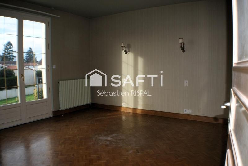 Maison - 214 m² - 7 pièces