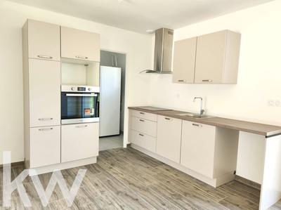 Maison - 96 m² - 4 pièces