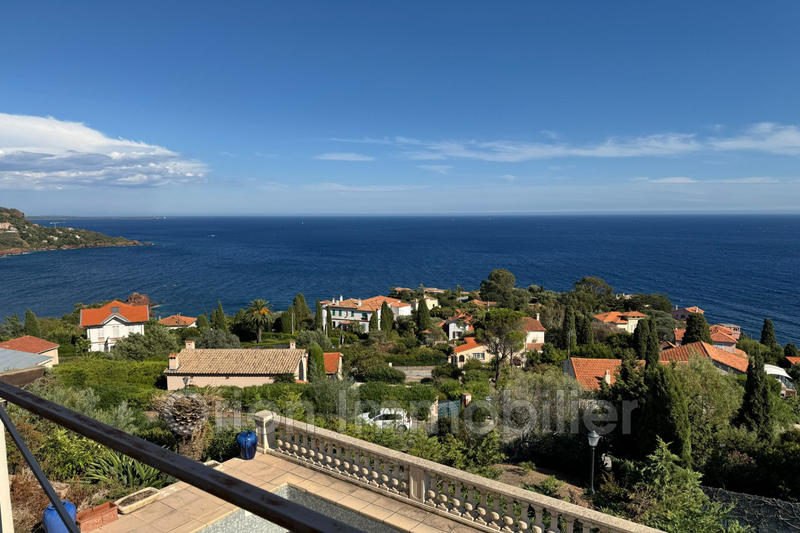 Maison - 158 m² - 5 pièces