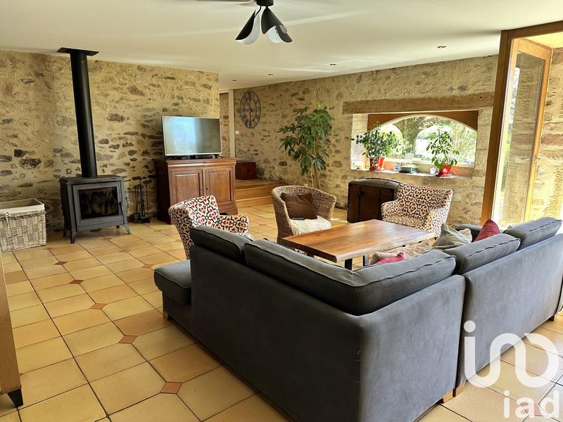 Maison - 300 m² - 9 pièces