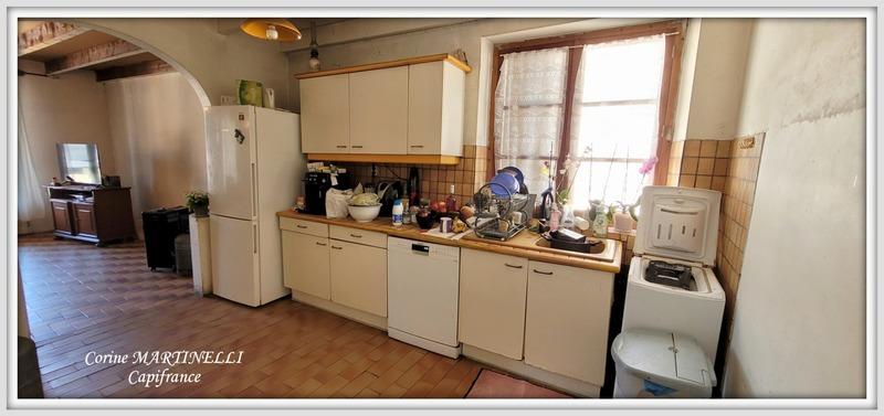 Local commercial - 150 m² - 6 pièces