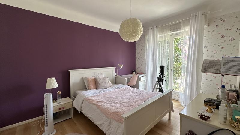 Maison contemporaine - 291 m² - 6 pièces