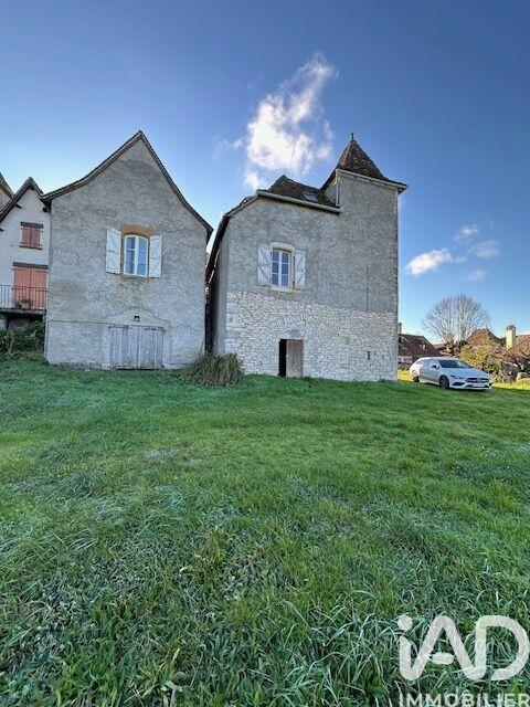 Maison de village - 94 m² - 4 pièces