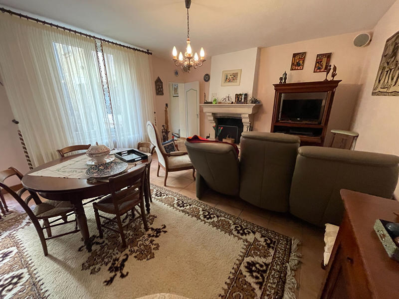 Maison - 140 m² - 7 pièces