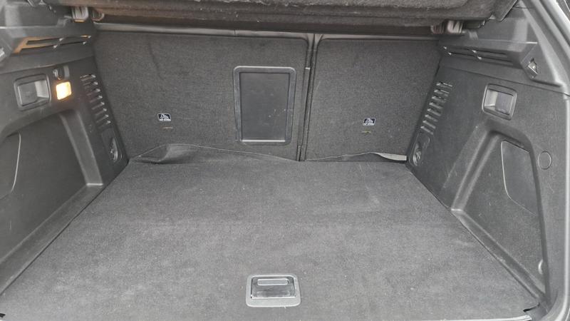 Peugeot 3008 Hybrid 225 E-Eat8 Allure Pack