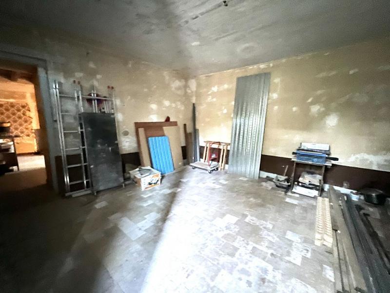 Immeuble - 250 m² - 8 pièces