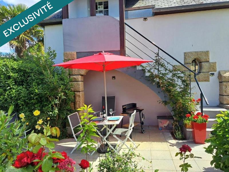 Maison - 204 m² - 8 pièces