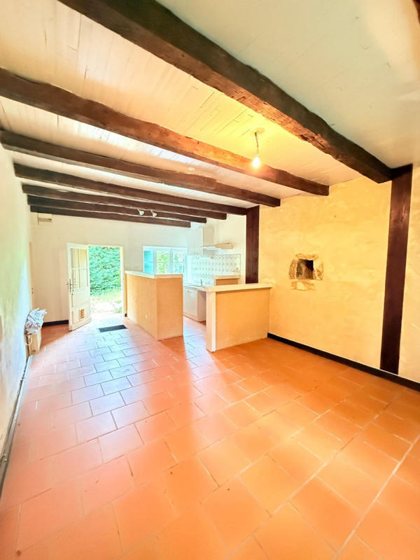 Maison - 280 m² - 12 pièces