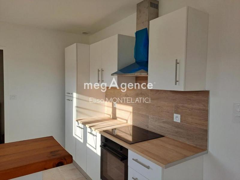 Maison traditionnelle - 100 m² - 5 pièces