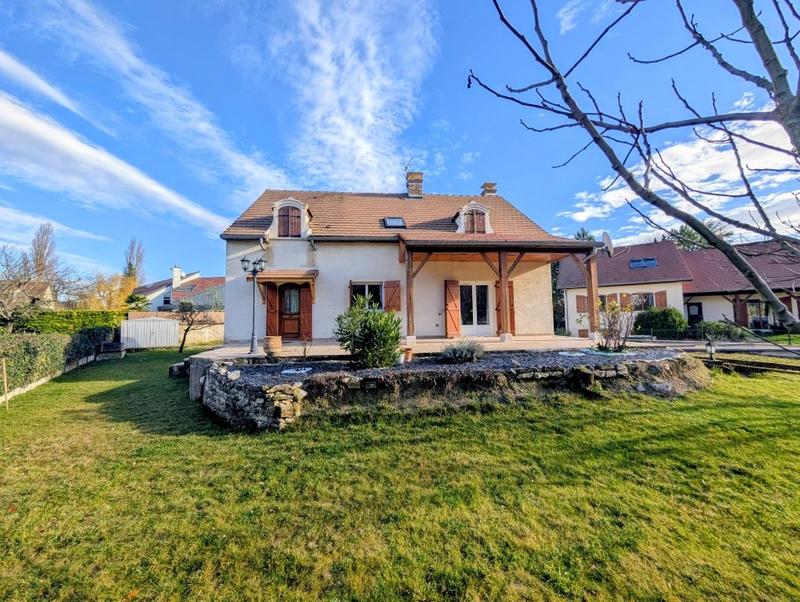 Maison - 145 m² - 6 pièces