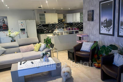 Appartement - 74 m² - 3 pièces