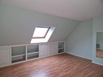 Maison - 140 m² - 4 pièces