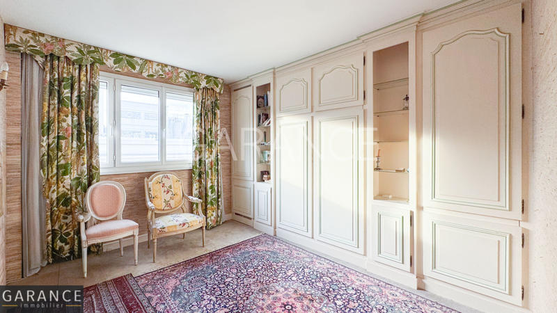 Appartement - 108 m² - 5 pièces