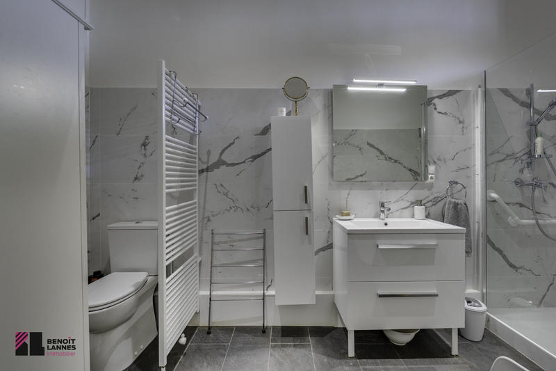 Appartement - 168 m² - 5 pièces