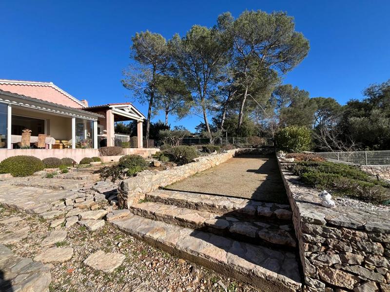 Villa - 155 m² - 5 pièces