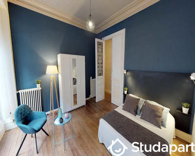 Chambre - 110 m² - 1 pièce