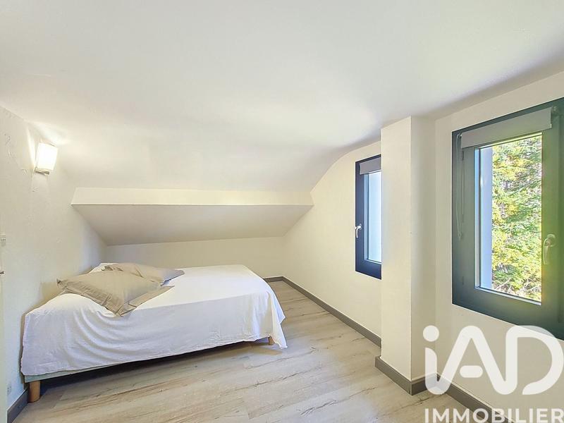 Maison de maîtres - 275 m² - 12 pièces